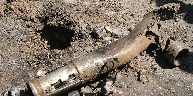 دام برس : المجموعات الإرهابية تعتدي بالقذائف الصاروخية على بلدتي بريديج وكفرنبودة