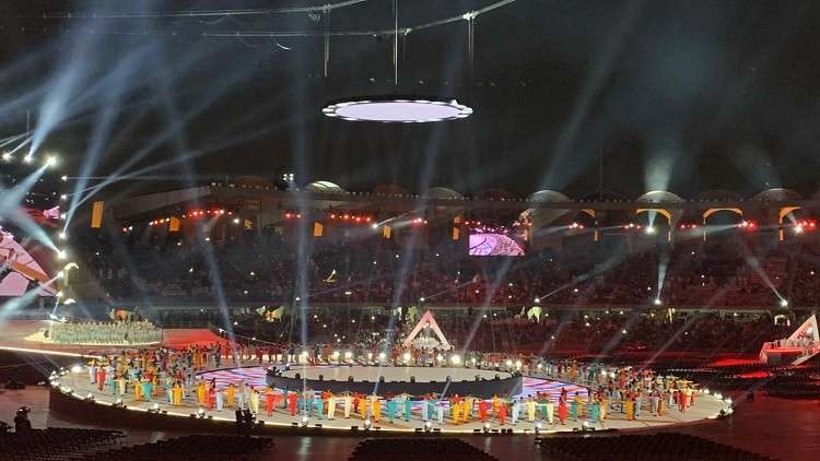 دام برس : دام برس | افتتاح الألعاب العالمية للأولمبياد الخاص في أبوظبي