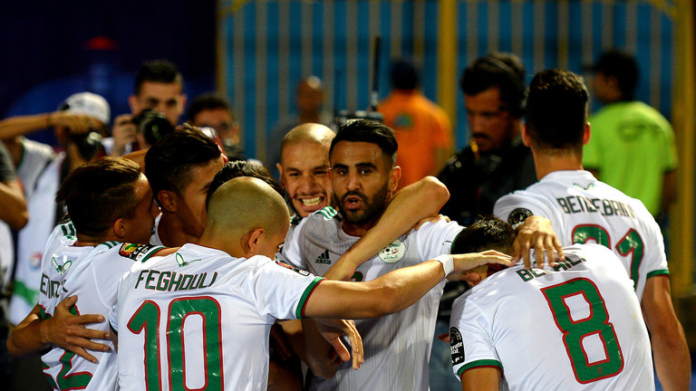 دام برس : دام برس | الجزائر تضرب غينيا بالثلاثة وتحجز مقعدها في ربع نهائي كأس إفريقيا