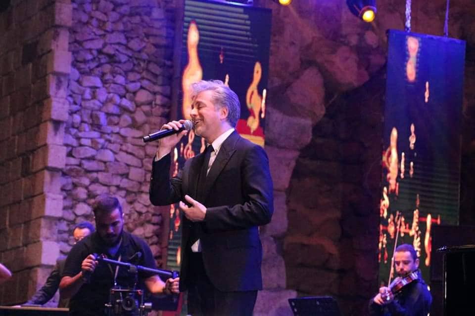 دام برس : مروان خوري في ختام مهرجان ليالي قلعة دمشق: أسمحوا لي أن أقدم هذا الحفل الجميل لروح والدتي