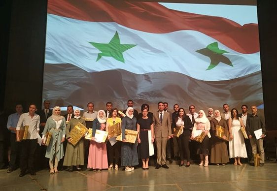 دام برس : تكريم الفائزين بالأولمبياد العلمي السوري للمتميزين على مستوى الوطن