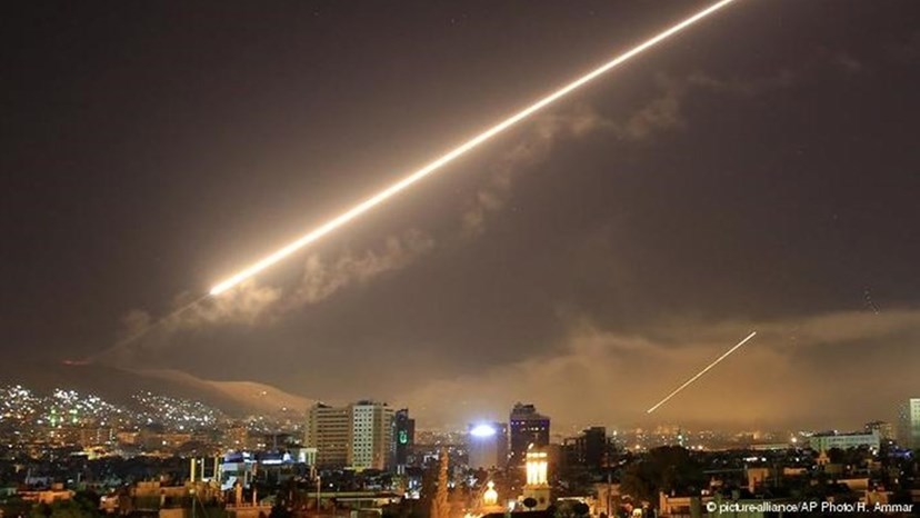 دام برس : دام برس | الدفاعات الجوية السورية تتصدى لعدوان إسرائيلي بالصواريخ على محيط دمشق وتسقط أغلبيتها