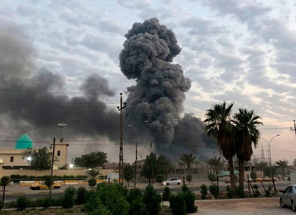 دام برس : وزير الدفاع العراقي: تمت السيطرة بالكامل على حريق قاعدة بلد الجوية .. والفاعل ثلاث طائرات مسيّرة مجهولة
