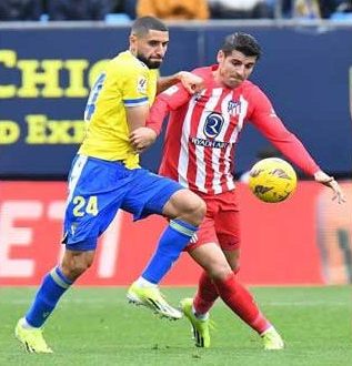 دام برس : خسارة مفاجئة لأتلتيكو مدريد أمام قادش.. و أوسو أول لاعب سوري يلعب مباراة رسمية في الدوري الإسباني