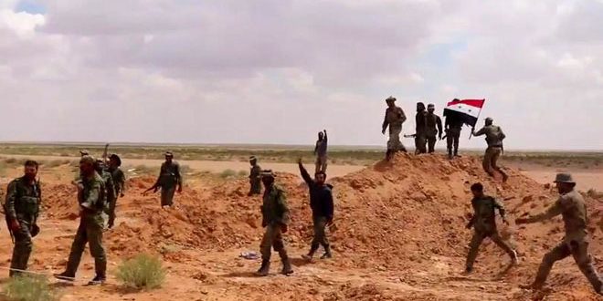 دام برس : الجيش السوري يستعيد السيطرة على 1500 كم مربع في بادية دير الزور