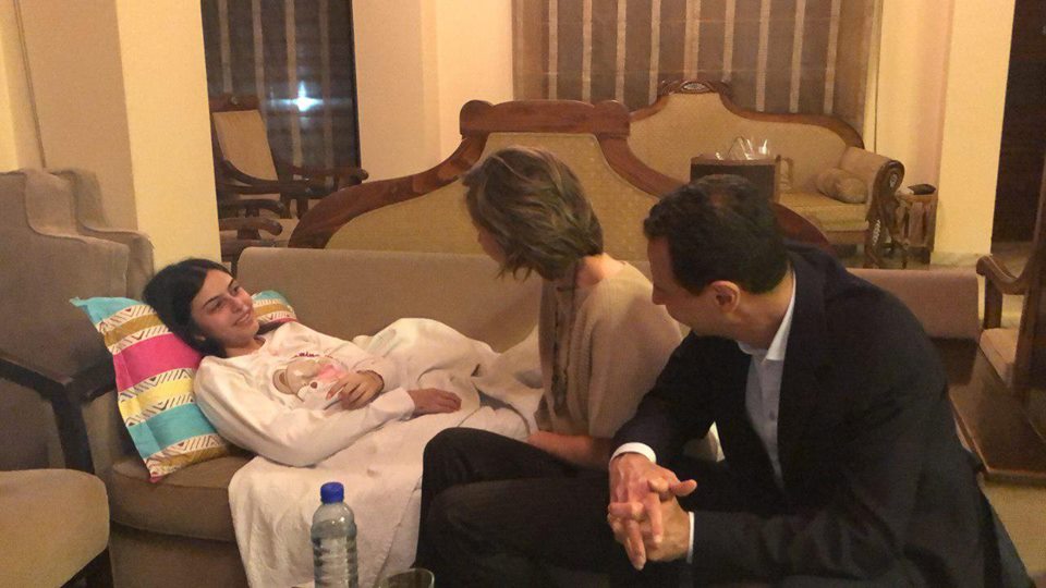 دام برس : دام برس | الرئيس الأسد والسيدة أسماء في زيارة لمنزل كريستين حوراني في باب توما