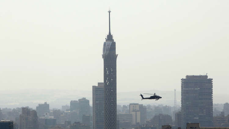 دام برس : دام برس | انتحار مصري من أعلى برج القاهرة لسبب محزن