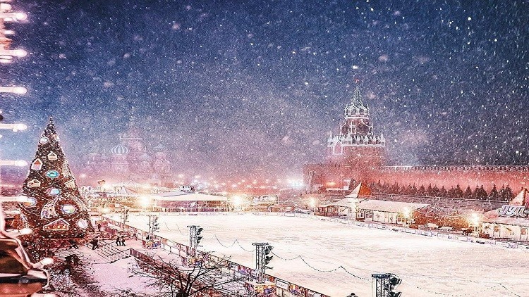 دام برس : دام برس | الثلوج تغطي موسكو .. والطائرات تتصدى لها