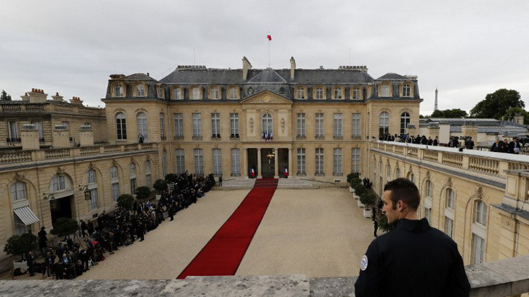 دام برس : دام برس | تشكيلة الحكومة الفرنسية الجديدة