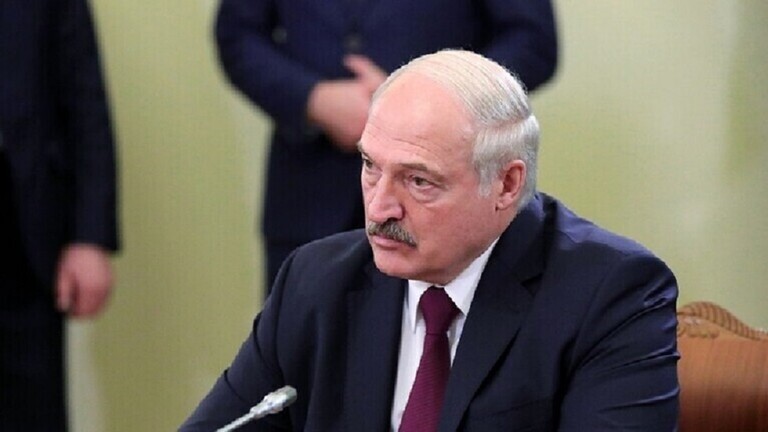 دام برس : رئيس بيلاروس يحذر من أن بعض الراغبين بشغل منصب رئيس البلاد يدعون لمذبحة دامية