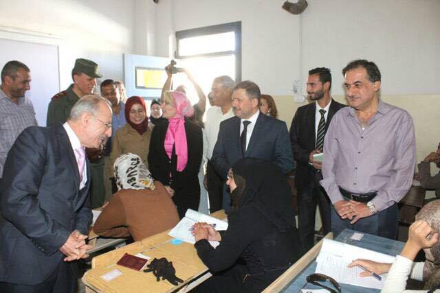 دام برس : دام برس | محافظ حلب يتفقد سير العملية الامتحانية للشهادات الثانوية