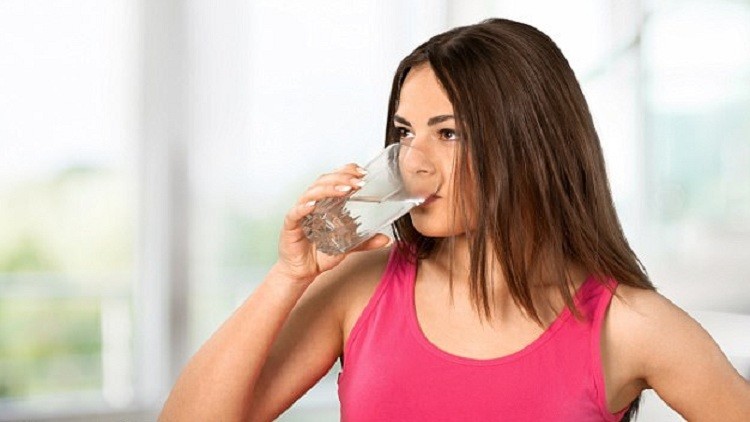 دام برس : دام برس | كمية الماء التي عليك شربها يومياً
