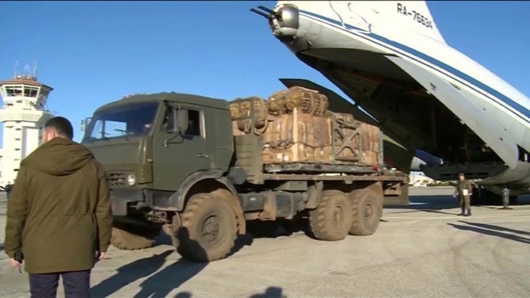 دام برس : دام برس | وصول طائرة مساعدات روسية جديدة إلى مطار دمشق