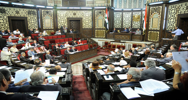 دام برس : مجلس الشعب يعقد جلسته الأولى من الدورة العادية الحادية عشرة بحضور المهندس خميس وعدد من الوزراء
