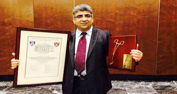 دام برس : طبيب سوري مغترب يحصل على المقص الذهبي من جامعة هارفارد الأمريكية
