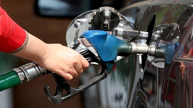 دام برس : ضبط عدد من المخالفين لعملية توزيع مادة البنزين وتنظيم الدور على محطات الوقود