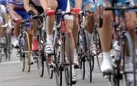 دام برس : دام برس | لماذا يزيل المتسابقون في رياضة الدراجات شعر أرجلهم؟!