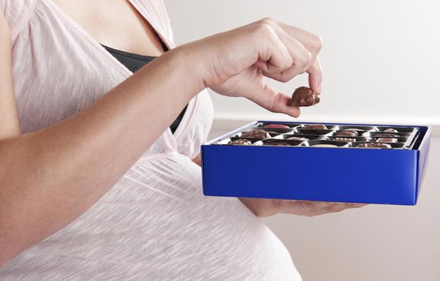 دام برس : دام برس | الشوكولاتة أثناء الحمل... نعم أم لا ؟