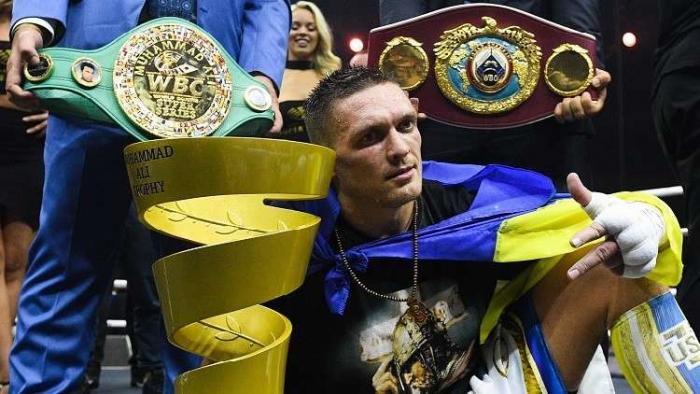 دام برس : دام برس | بطل العالم في الملاكمة يرفض وسام بطل أوكرانيا