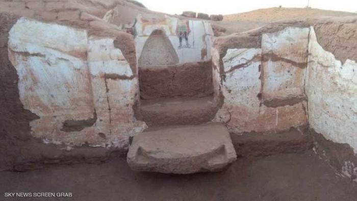 دام برس : اكتشاف مقبرتين رومانيتين في مصر