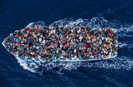 دام برس : أكثر من 300 ألف مهاجر عبروا البحر المتوسط منذ بداية 2015