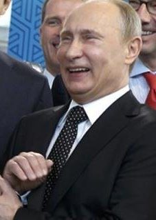 دام برس : دام برس | الرئيس الروسي بوتين اتصل مرتين بمدرب منتخب روسيا قبل انطلاقة المباراة