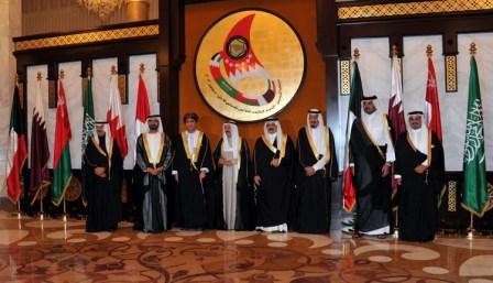 دام برس : دول الخليج تنفق المليارات على أندية الروتارى وعبدة الشيطان وتحارب الشيعة