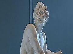 دام برس : البعثة الوطنية الأثرية تعثر على تمثال لإله الحب والجمال عند الإغريق