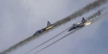 الطيران الحربي السوري الروسي يستهدف بكثافة مخابئ وتحصينات داعش في البادية