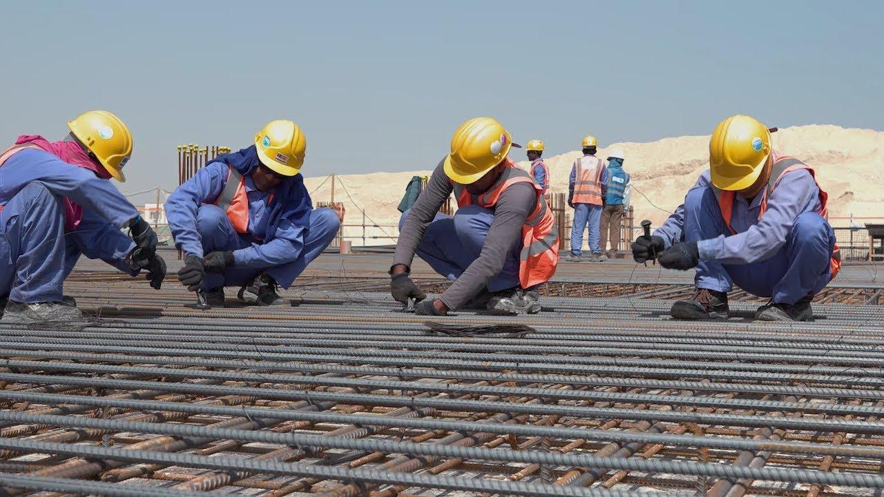 دام برس : دام برس | خلف الحنوش يكشف عن فساد بتوزيع اللباس العمالي لعمال البناء والسدود ومحاسبة كل من يبتز العمال