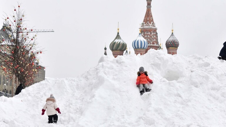دام برس : دام برس | ارتفاع الكثبان الثلجية في موسكو يحطم أرقاماً قياسية حصلت عام 1941 عندما شنت القوات السوفيتية هجوماً مضاداً على القوات النازية