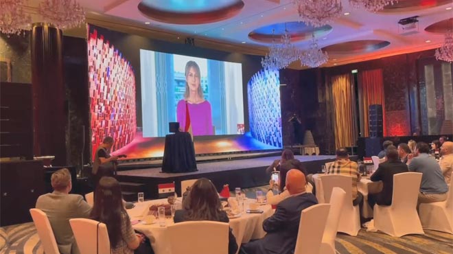 دام برس : دام برس | السيدة أسماء الأسد لفريق الجناح السوري في إكسبو 2020 دبي: المشاركة المتميزة إنجاز وطني يفتخر به السوريون جميعاً