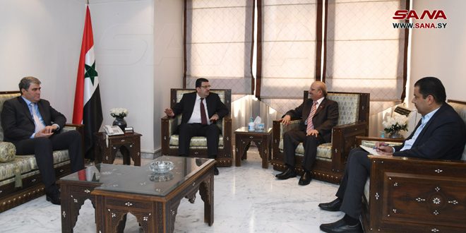 دام برس : وزير الإعلام يبحث مع السفير البحريني سبل تعزيز التعاون الإعلامي بين البلدين