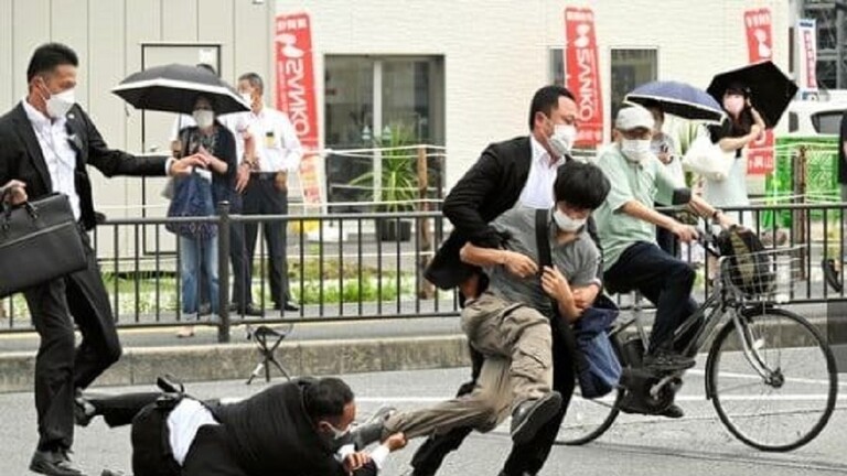 دام برس : دام برس | التلفزيون الياباني يعلن وفاة رئيس الوزراء السابق شينزو آبي إثر تعرضه لطلق ناري صباح اليوم