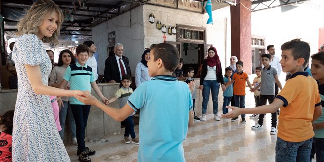 دام برس : دام برس | السيدة أسماء الأسد تزور دار الأيتام للجمعية الخيرية الإسلامية في حلب