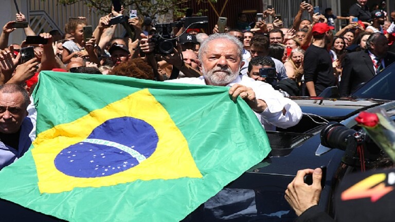 دام برس : دام برس | الرئيس البرازيلي يعتكف في مقر إقامته بعد هزيمته في الانتخابات أمام لولا دا سيلفا