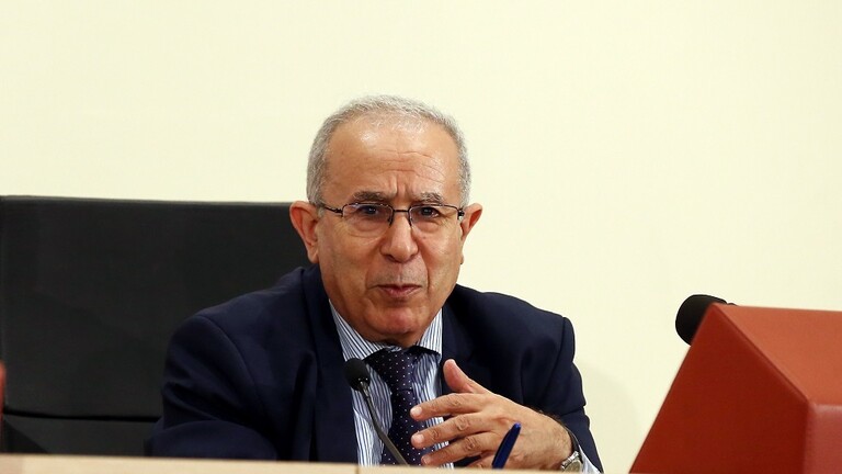 دام برس : وزير الخارجية الجزائري يتحدث عن قطع العلاقات مع المغرب قائلاً: لا يمكننا تقبل المزيد