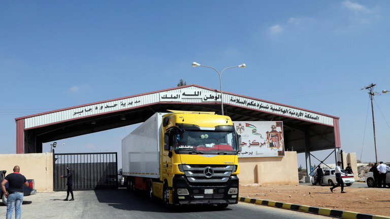 دام برس : دام برس | مسؤول أردني: 150 شاحنة تمر بمعبر جابر الحدودي مع سورية بالاتجاهين يومياً