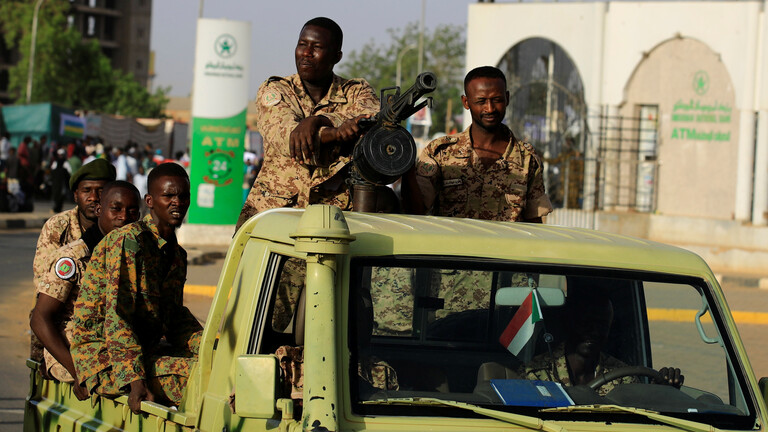 دام برس : انقلاب السودان.. أسماء الوزراء والقياديين المدنيين الذين اعتقلهم الجيش السوداني فجر اليوم