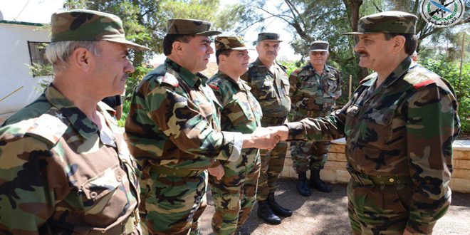 دام برس : دام برس | بتوجيه من الرئيس الأسد.. العماد الفريج يزور إحدى الوحدات العسكرية