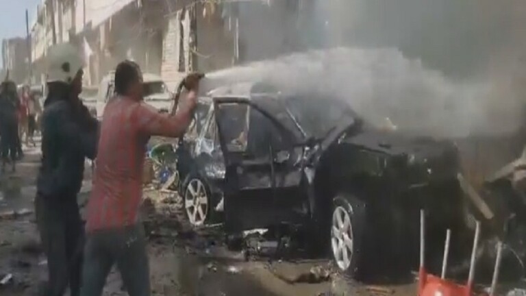 دام برس : دام برس | عشرات الشهداء والجرحى جراء انفجار سيارة مفخخة في مدينة الباب شمال شرقي حلب