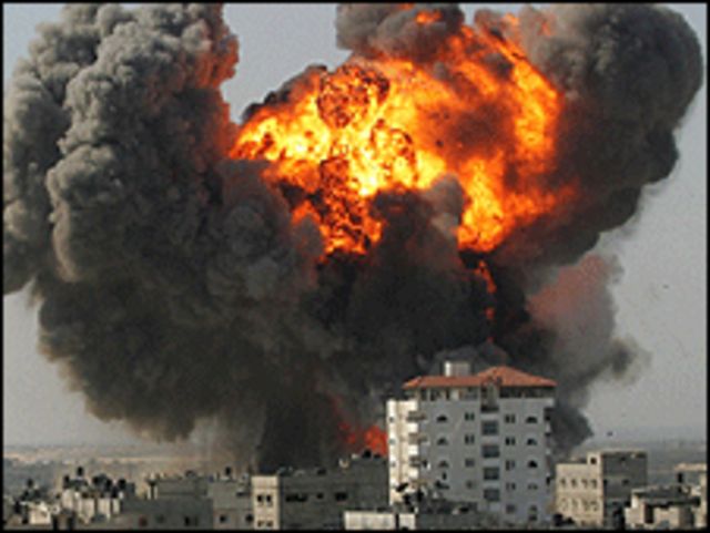 دام برس : دام برس | بعد اقتراح القنبلة النووية.. صحافي إسرائيلي يبتكر حلاً للقضاء على الفلسطينيين بضربة واحدة