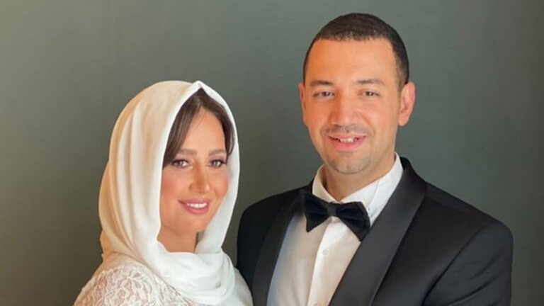 دام برس : زواج الداعية المصري معز مسعود من الفنانة حلا شيحة يثير جدلاً في مصر