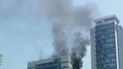 دام برس : دام برس | حريق في أحد مباني سامسونج يؤثر على خدماتها