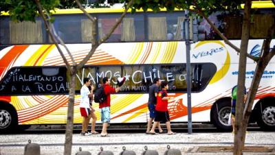 دام برس : دام برس | اضراب لسائقي الحافلات في تشيلي بسبب مباراة هولندا
