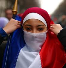 دام برس : دام برس | دعوة لحظر الحجاب الإسلامي في الجامعات الفرنسية