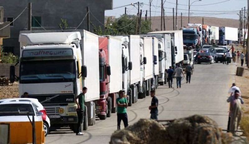 دام برس : دام برس | بطء إجراءات الأردن يكدس عشرات الشاحنات السورية على الحدود لأكثر من أسبوع