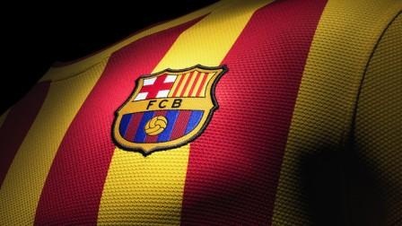 دام برس : دام برس | برشلونة يكشف عن قميص اللعب الخاص بنجومه للموسم المقبل