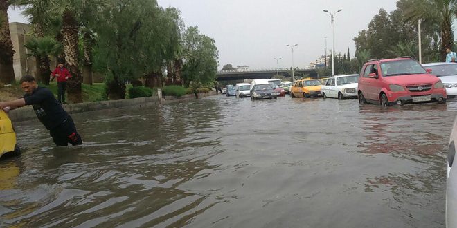 دام برس : دام برس | بمحافظة دمشق: قرار بإقامة مشروع لدرء السيول ومنع دخولها إلى المدينة ويجب الاهتمام بشكل أكبر بتعبيد وتزفيت الطرقات