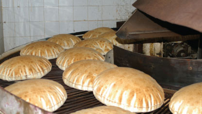 دام برس : دام برس | التجارة الداخلية: بيع مادة الخبز متاح في دمشق لجميع البطاقات في أربعة منافذ مهما كانت المحافظة الصادرة عنها
